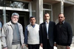 درخواست یاران احمدی نژاد از رهبر انقلاب/پای آیت‌الله هاشمی‌شاهرودی به میان آمد