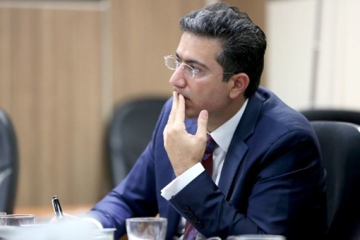به فکر آینده کودکان کرمانشاه باشیم / پدرام سلطانی: در کرمانشاه ۴۴ مدرسه ویران شده است