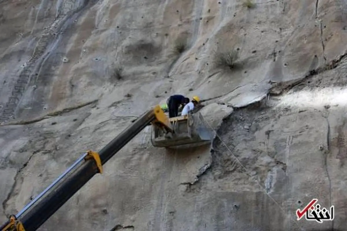ایجاد شکاف برروی سدزلزله زده بندرخان سلیمانیه