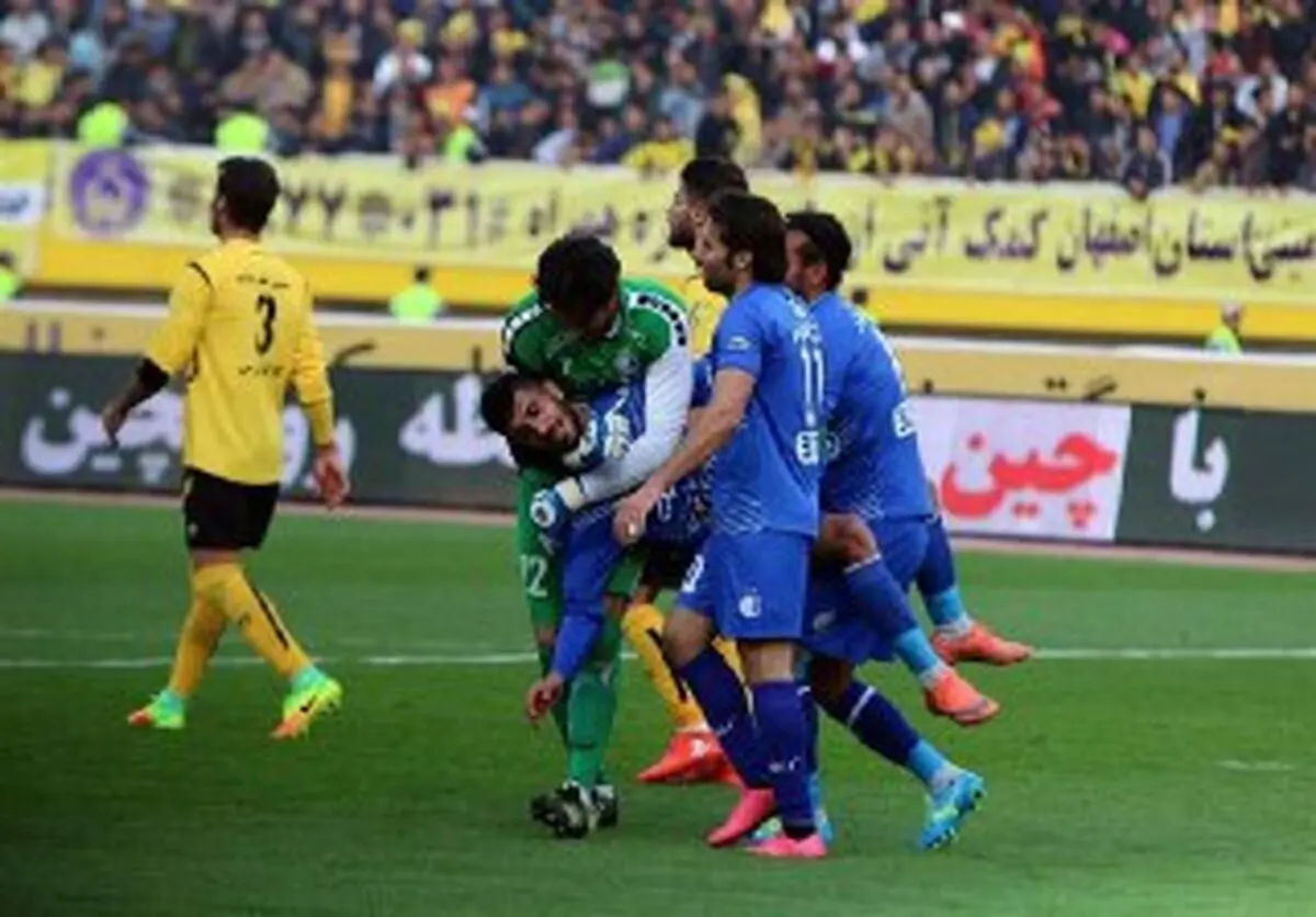 مرگ تلخ هوادار استقلال بعد از گل تساوی