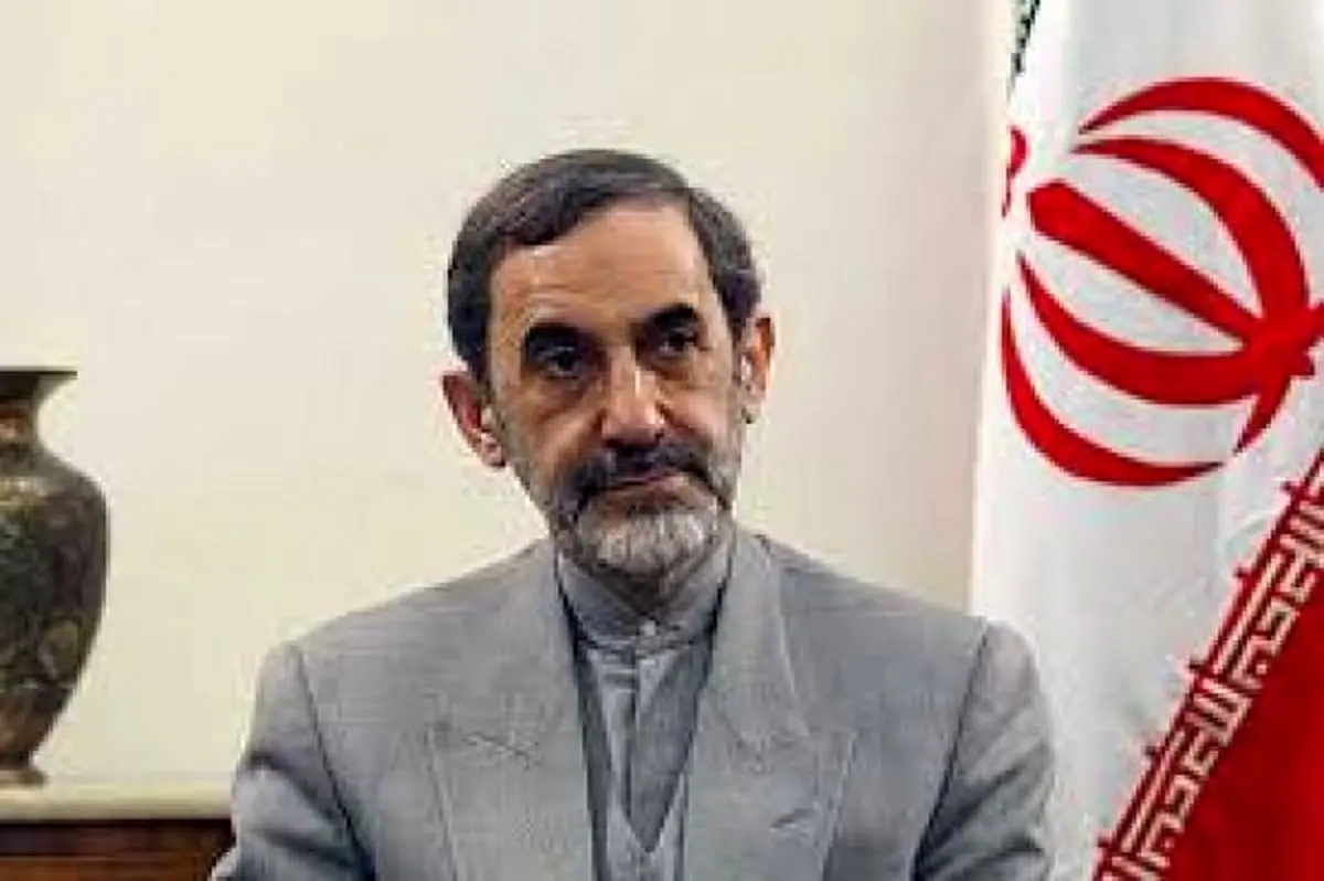 ولایتی: فرزندان حریری در دستان عربستان گروگان هستند