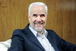مهر علیزاده: جذب سرمایه گذار و کاهش بوروکراسی اداری دو اولویت اصلی فرمانداران اصفهان