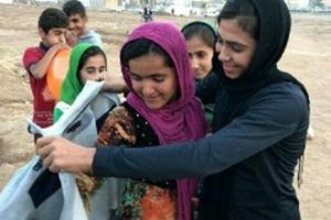 کمک ویژه سهیلا منصوریان به زلزله زدگان کرمانشاه