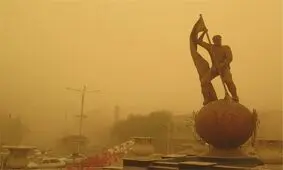گرد و خاک ادارات اهواز را تعطیل کرد