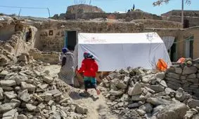 برگزاری تور زلزله‌گردی سرپل‌ذهاب توسط شرکت‌های توریستی! / ماهیگیری از خاک و خون توسط آژانس‌های مسافرتی