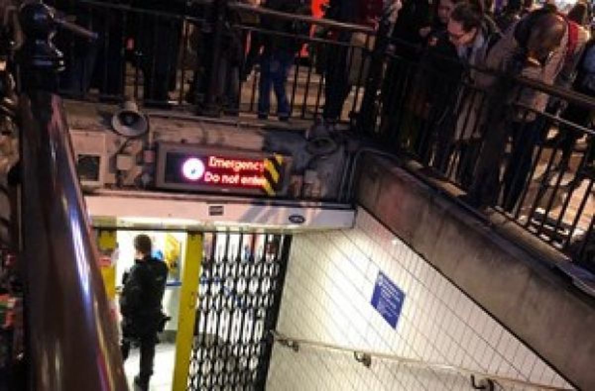 تخلیه ایستگاه متروی آکسفورد لندن در پی تیراندازی