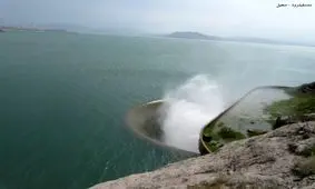 تورهای زیرآبی زندگی ماهیان سد منجیل را تهدید می‌کند