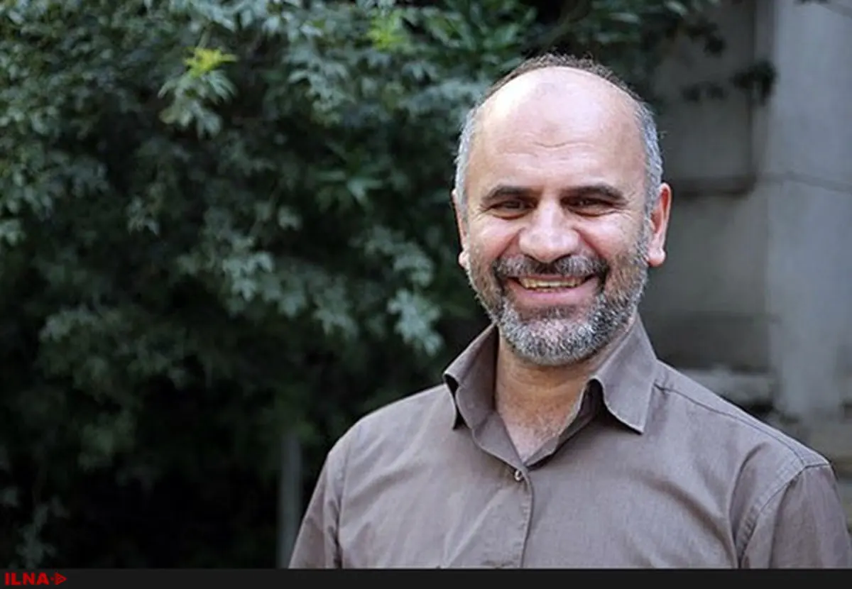 دولت روحانی بد شانس‌ترین دولت بعد از انقلاب است/ اشتباهات روحانی با اقدامات مخرب احمدی‌نژاد قابل قیاس نیست