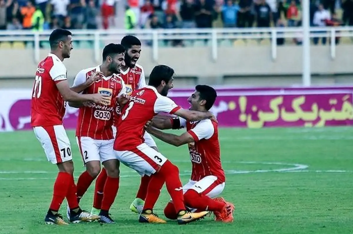برتری پرسپولیس مقابل پارس به لطف فروزان/ صدر دوباره سرخ شد