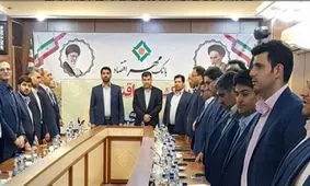 با توسعه خدمات نوین بانکی، هزینه ها کاهش می یابد