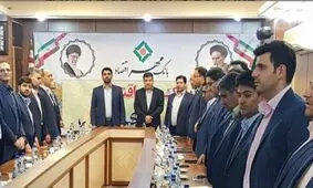 با توسعه خدمات نوین بانکی، هزینه ها کاهش می یابد