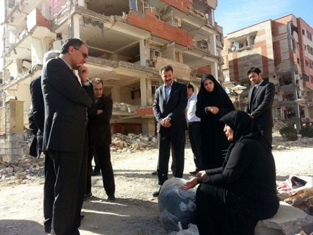 بازدید مدیرعامل بانک و هیات مدیره بانک مسکن از مناطق زلزله زده