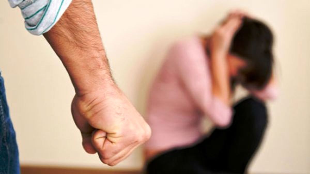 از هر 3 زن تهرانی یکی در معرض خشونت قرار می‌گیرد