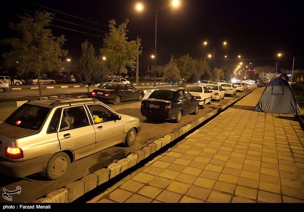 زلزله دوباره "کوزران" در استان کرمانشاه را لرزاند / حضور مردم در خیابانها