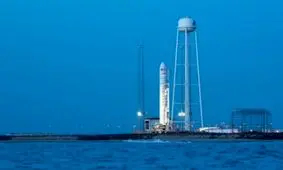 خودروی جدید تسلا در راه مریخ است!