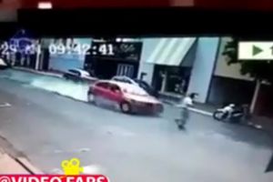 تصادف مرگبار خودرو با عابر پیاده + فیلم