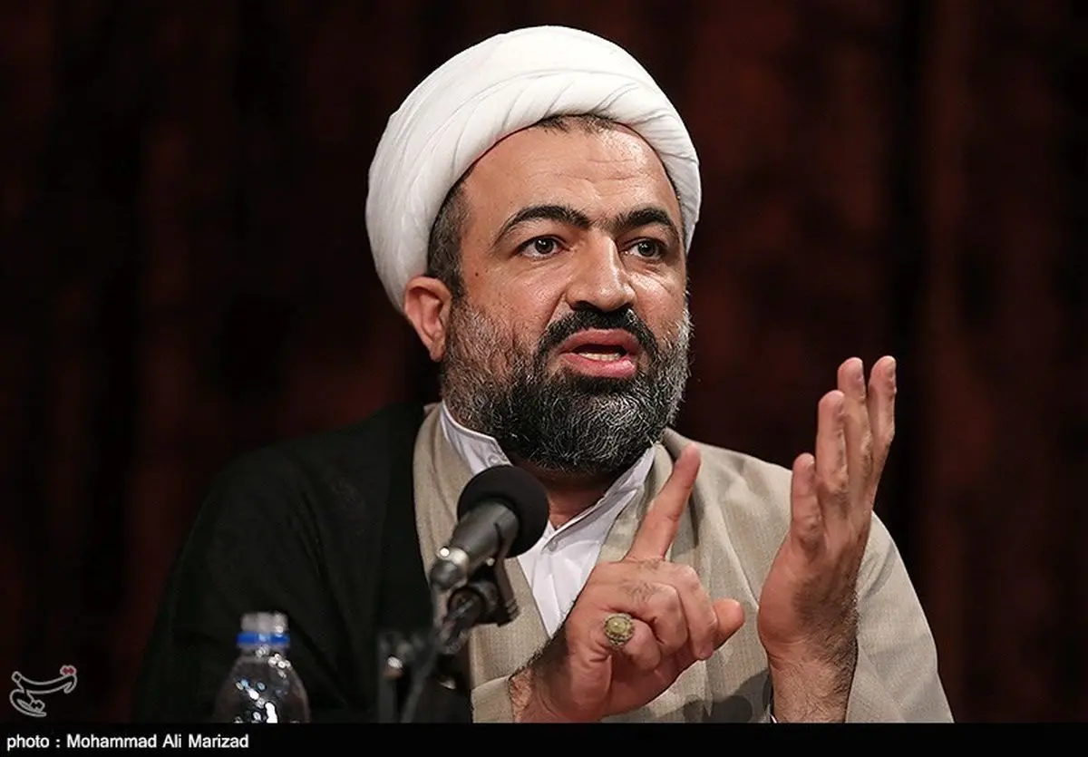 بر‌اند‌ازی نظام مقدس جمهوری اسلامی ایران در فتنه ۸۸ از سوی دشمنان پیگیری می‌شد