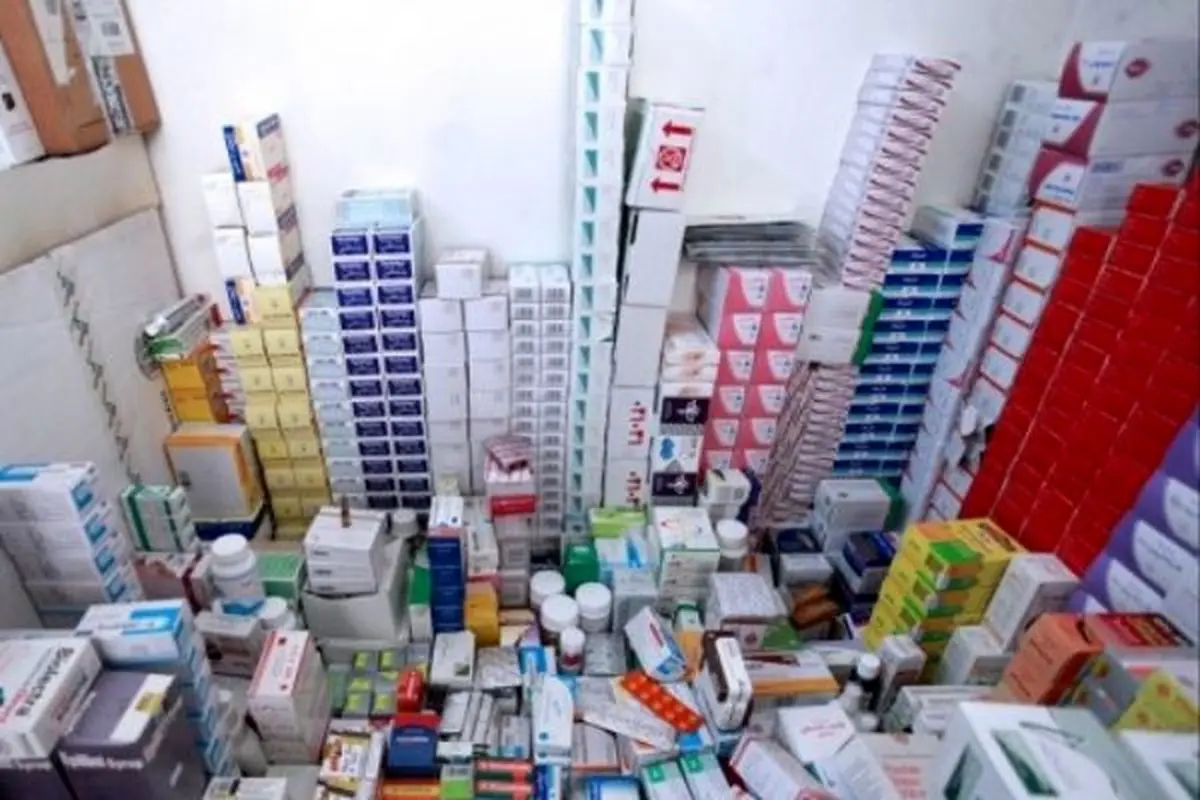 برخی داروهای با امکان دریافت بدون نسخه از پوشش بیمه خارج شد / تداوم یارانه داروهای بیماران صعب العلاج