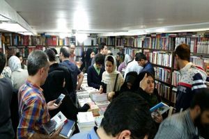 کتابفروشی ها با اجرای «پائیزه کتاب» جان تازه گرفتند