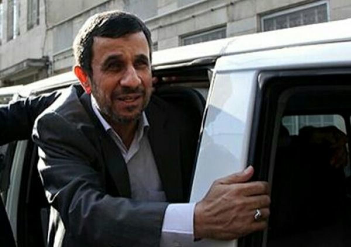 دعوت از احمدی‌نژاد برای سفر به خراسان رضوی تکذیب شد
