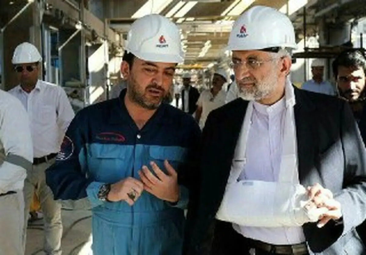 پالایشگاه ستاره خلیج فارس نشان داد، می‌توان دشمن را در اقتصاد و صنعت هم خلع سلاح کرد
