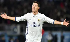 رونالدو پیشنهاد نجومی چینی ها را رد کرد