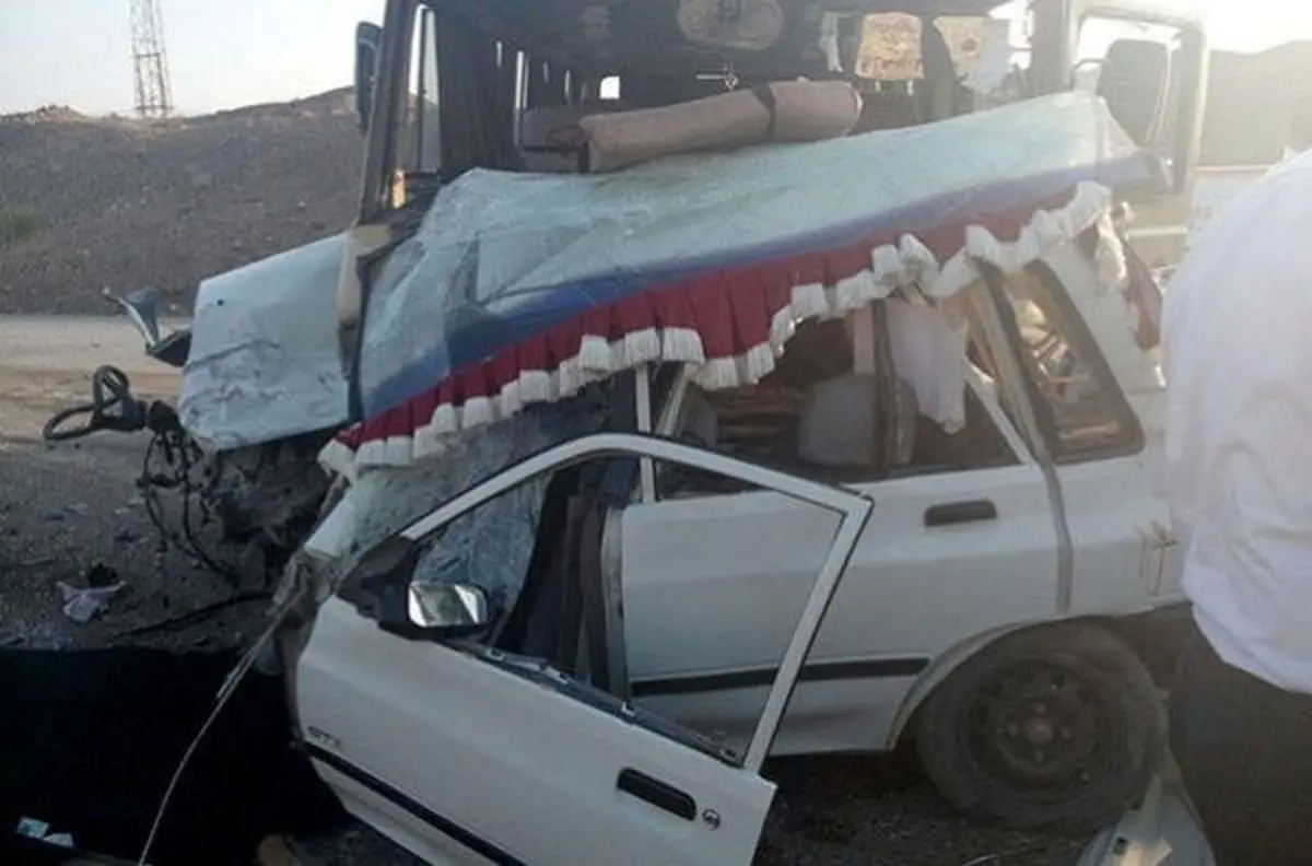 تصادف مینی بوس و پراید 11مجروح داشت+اسامی مجروحان