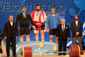 سعید علی حسینی در مسابقات وزنه برداری قهرمانی امریکا نایب قهرمان جهان شد