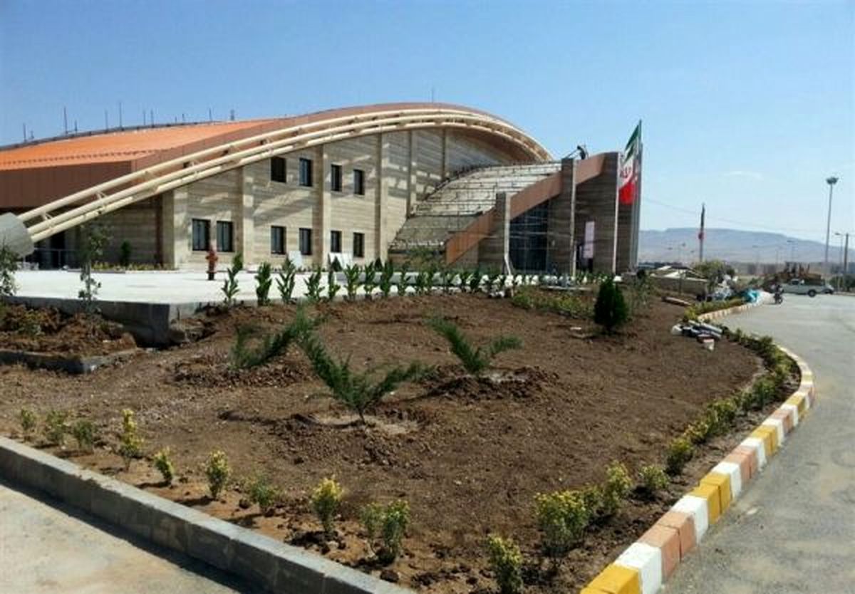 وزارت راه در راهآهن استان کرمانشاه از "نیروهای بومی" استفاده کند