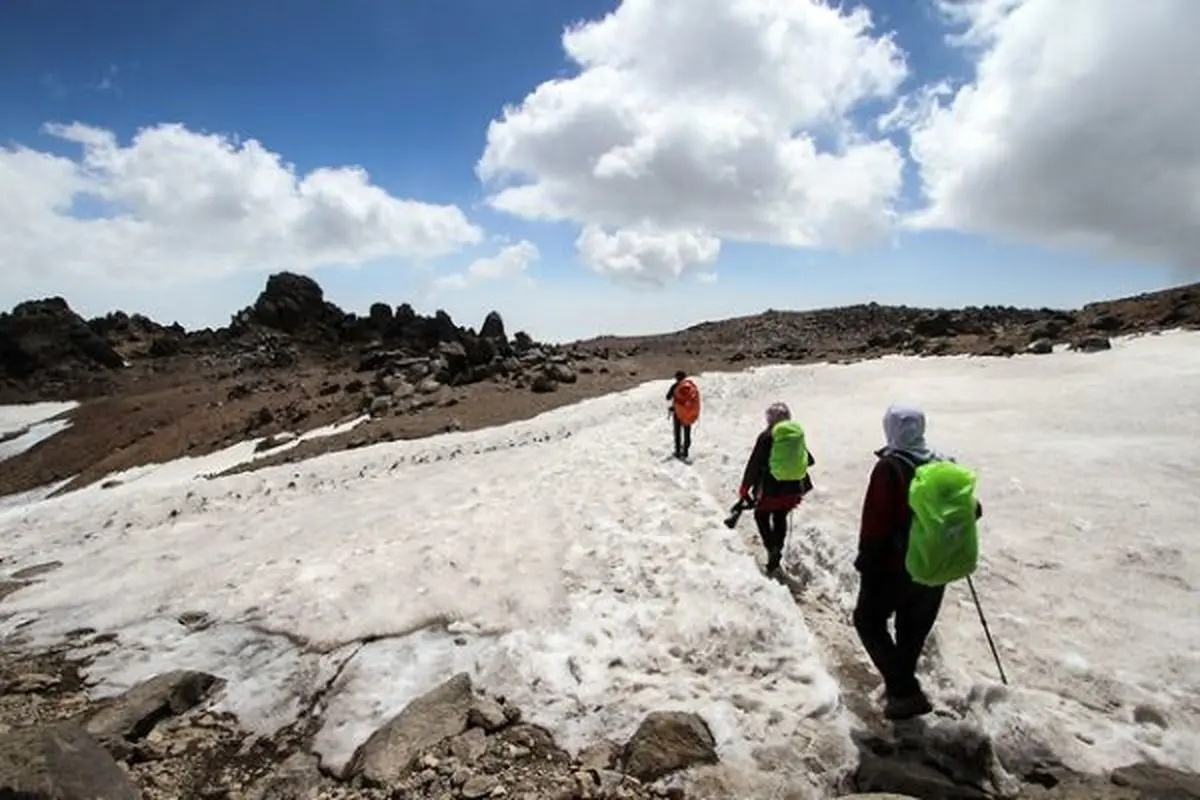 توصیه‌های هلال احمر برای کوهنوردانی که به مناطق برف‌گیر می‌روند