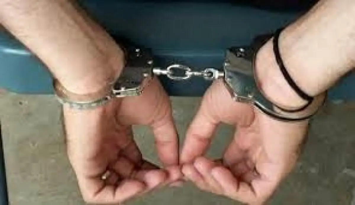 کشف ۹ میلیون تومان تراول تقلبی از لباس ۲ معتاد