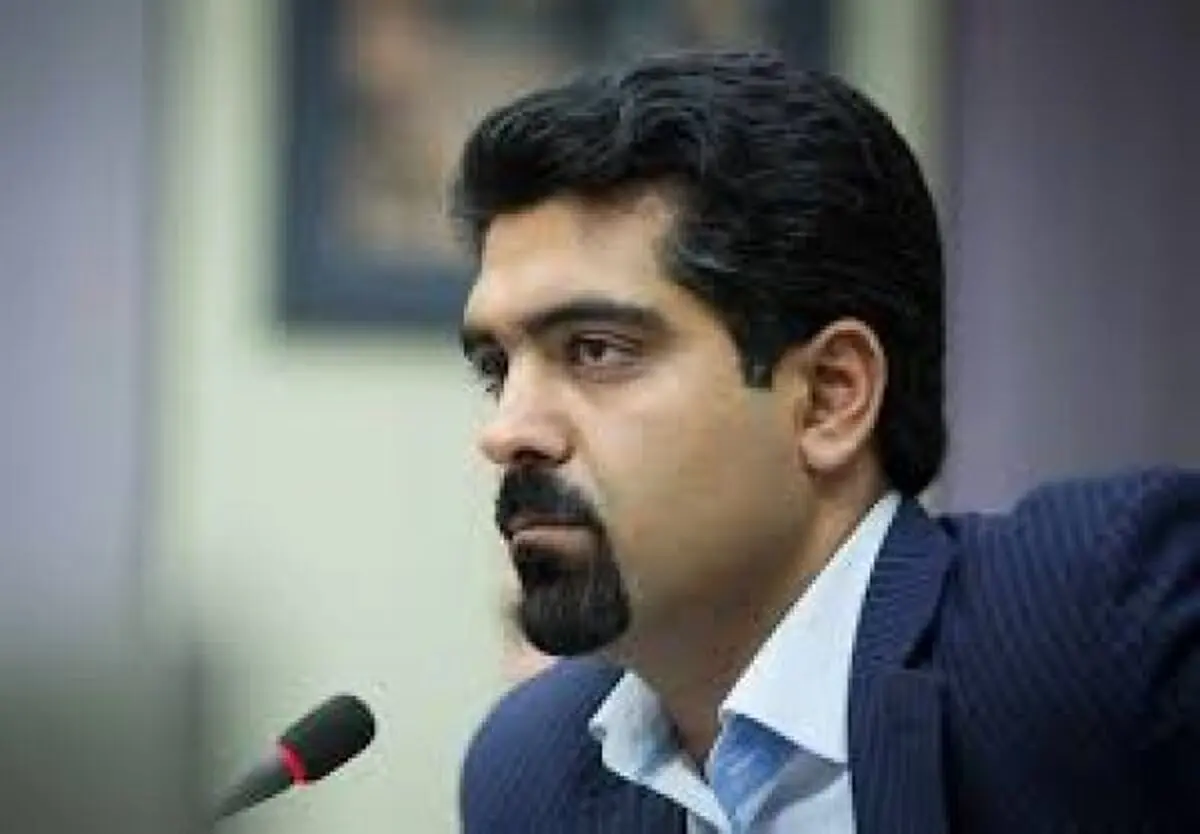 سرنوشت سپنتا نیکنام در گرو نظر شورای نگهبان/ تکلیف این عضو زرتشتی شورای شهر یزد چه می‌شود؟