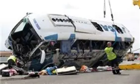 تصادف اتوبوس راهیان نور دانش آموزان دختر/ 8 نفر کشته شدند/مصدومان چه کسانی هستند؟