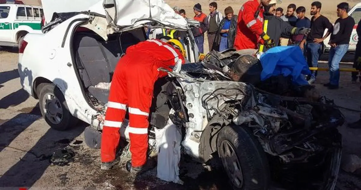 9 کشته و 15 مجروح در تصادف زنجیره ای کرمان