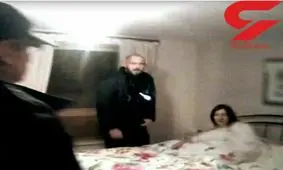 کلیپ خیانت مرد ایرانی به زن ایرانی جلوی چشم همسر