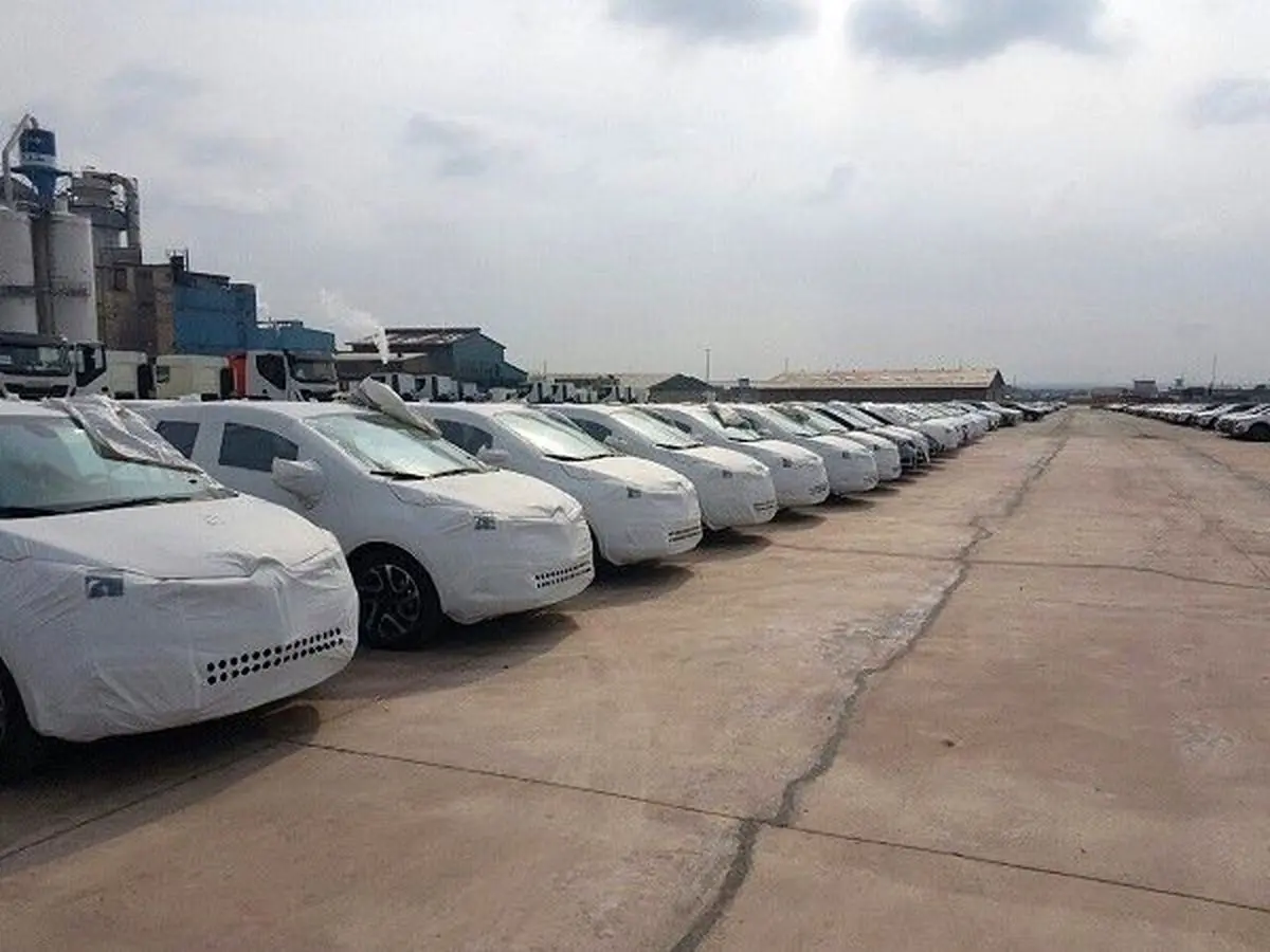 نامه اعتراضی وارد کنندگان خودرو به وضعیت نابسامان