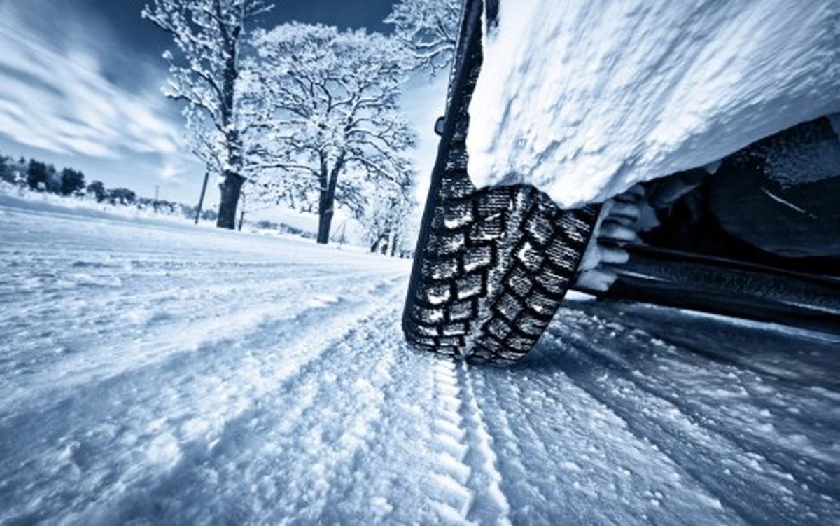 نقش حیاتی لاستیک خودروها در سرما/ نکاتی در مورد استفاده و تعویض لاستیک های زمستانی