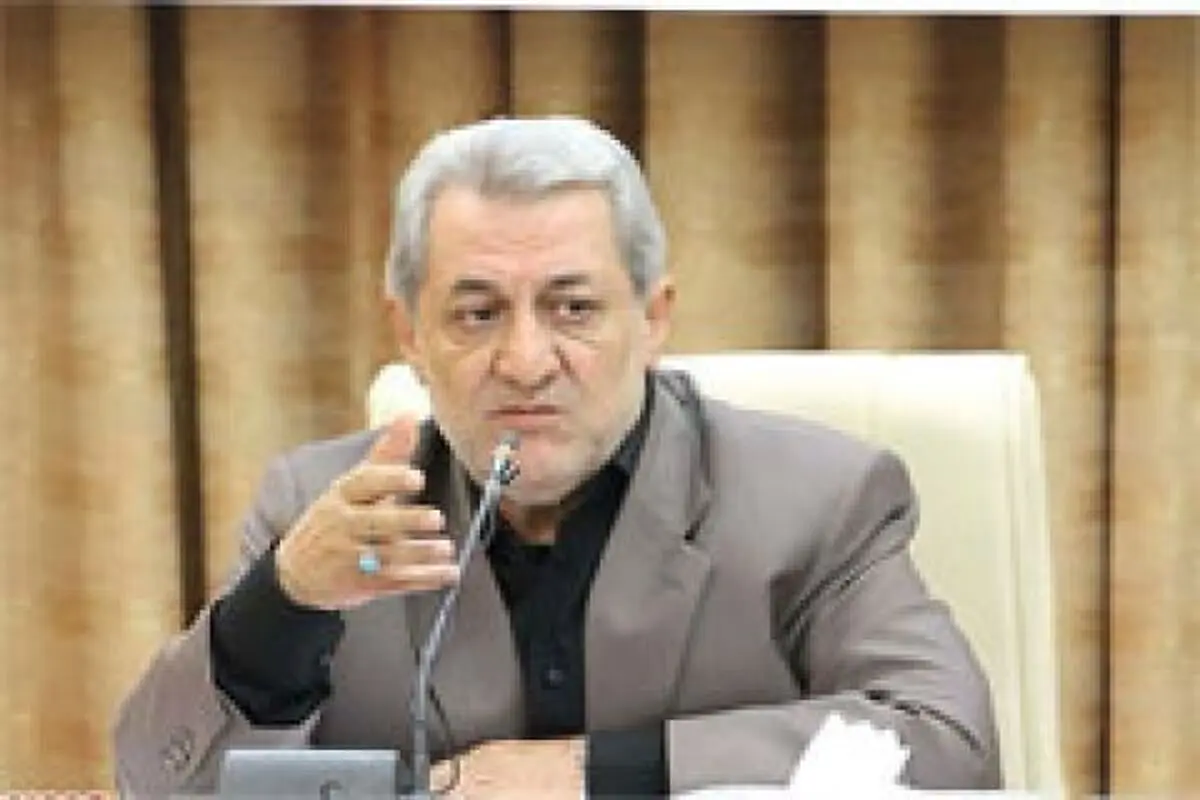 استاندار همدان : بانک صنعت و معدن در این استان عملکرد خوبی دارد
