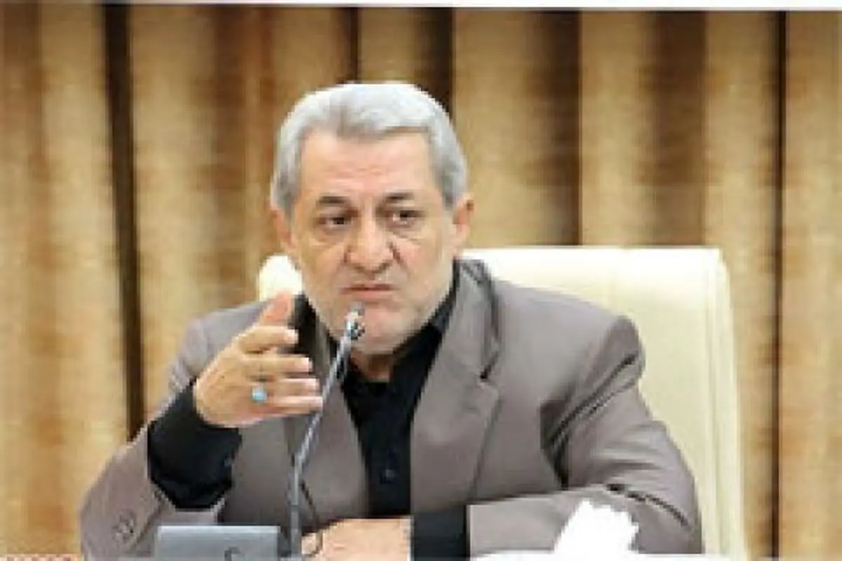 استاندار همدان : بانک صنعت و معدن در این استان عملکرد خوبی دارد