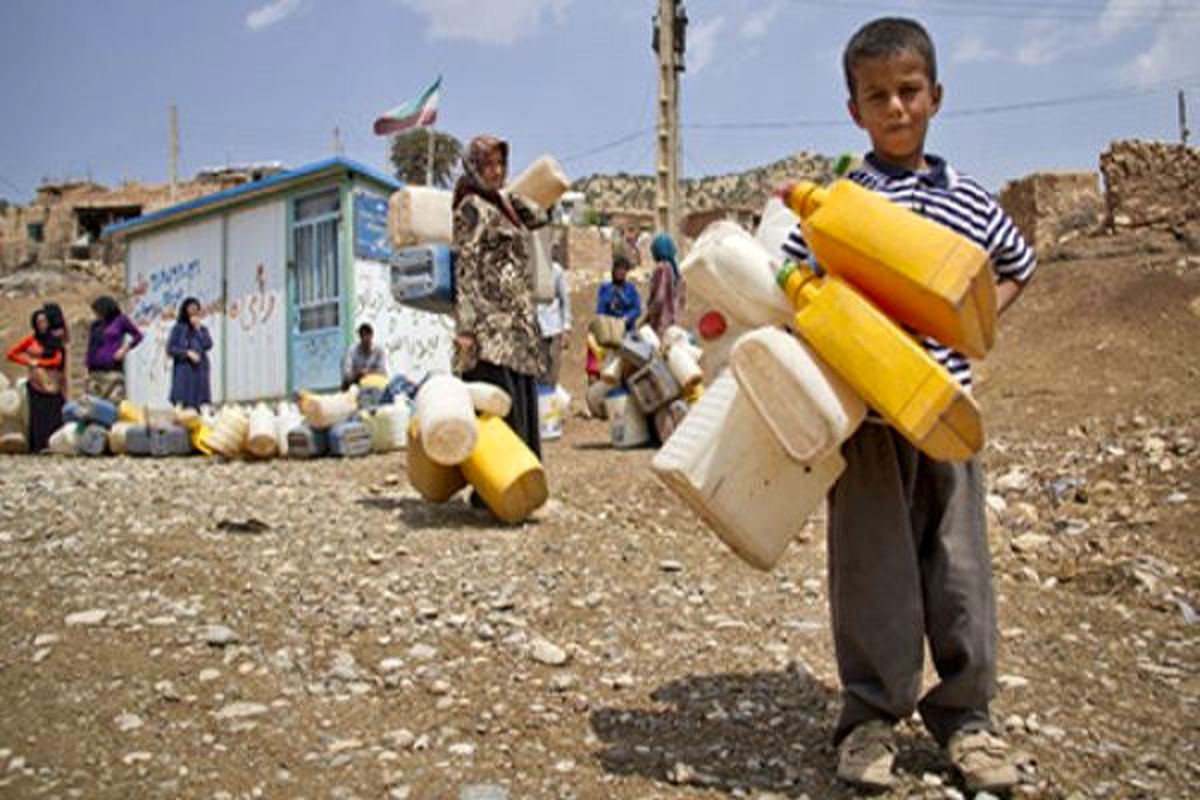 91 کودک در زلزله "یتیم" شدند/ هیچ کودک یتیمی به بهزیستی تحویل نشده