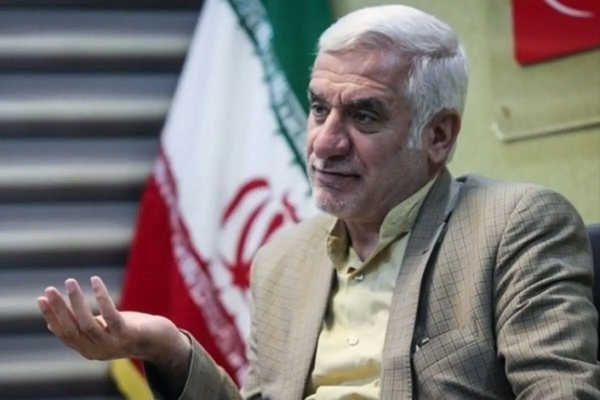 مجموع تمامی دریافتی‌های نمایندگان مجلس شاید به ٢٠ میلیون تومان برسد