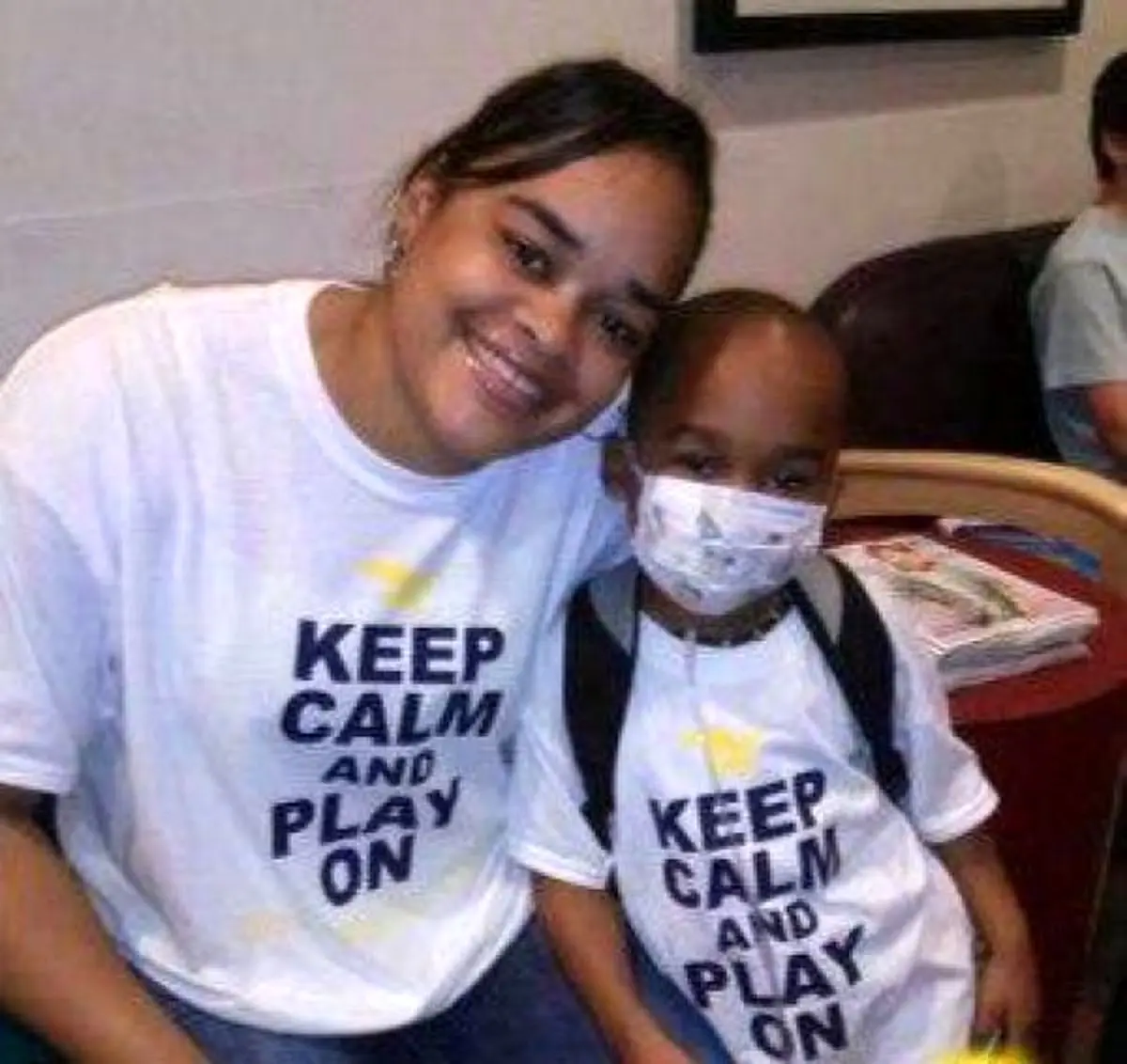 13 عمل جراحی بر روی فرزند سالم برای جمع آوری پول خیریه