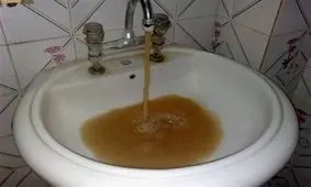 کیفیت آب شرب بوئین‌زهرا نگران کننده است