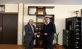 تقدیر و تشکر مدیرعامل شرکت پالایش نفت تهران از بیمه "ما"