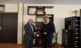 تقدیر و تشکر مدیرعامل شرکت پالایش نفت تهران از بیمه "ما"