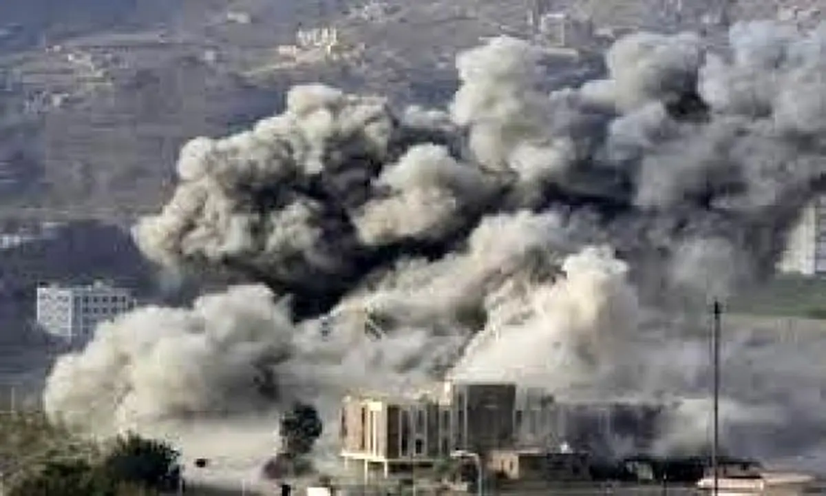 فیلم/ رد موشک شلیک‌شده یمنی‌ها در آسمان ریاض