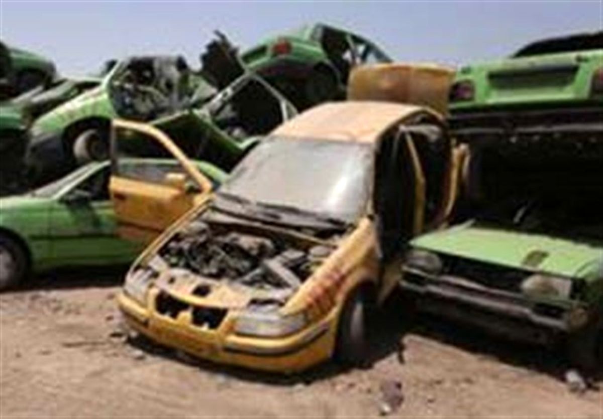 ۱۵۰۰ تاکسی فرسوده در مشهد فعالیت میکنند