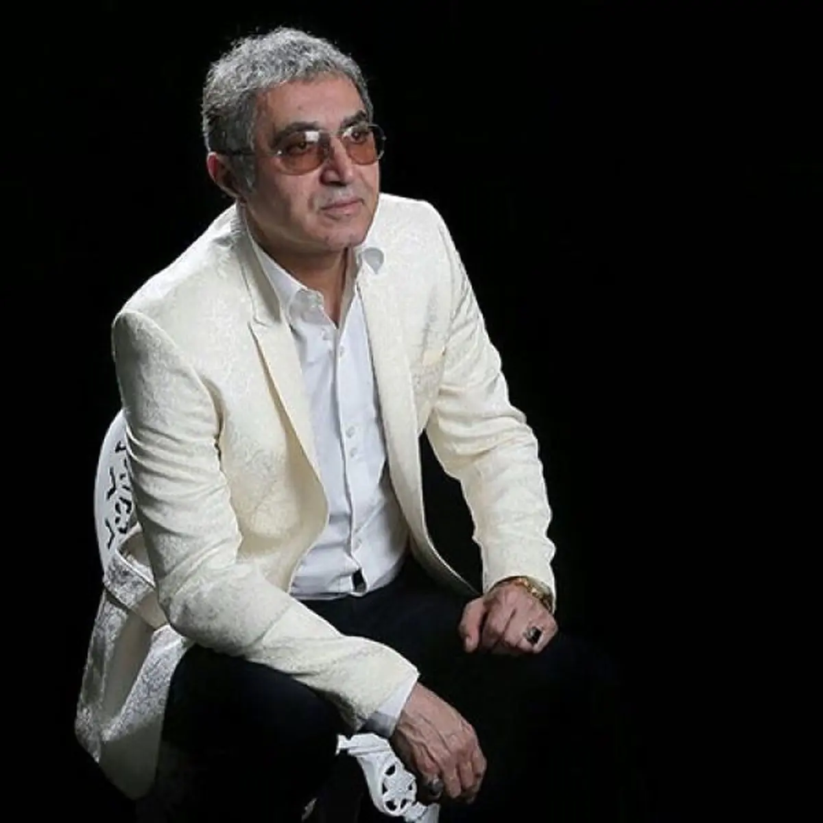 واكنش فريدون آسرايي به زلزله تهران/چله را برگزار كنيد