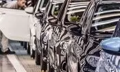 قیمت روز خودرو؛ بازار خودرو از سیگنال های ارزی عقب ماند