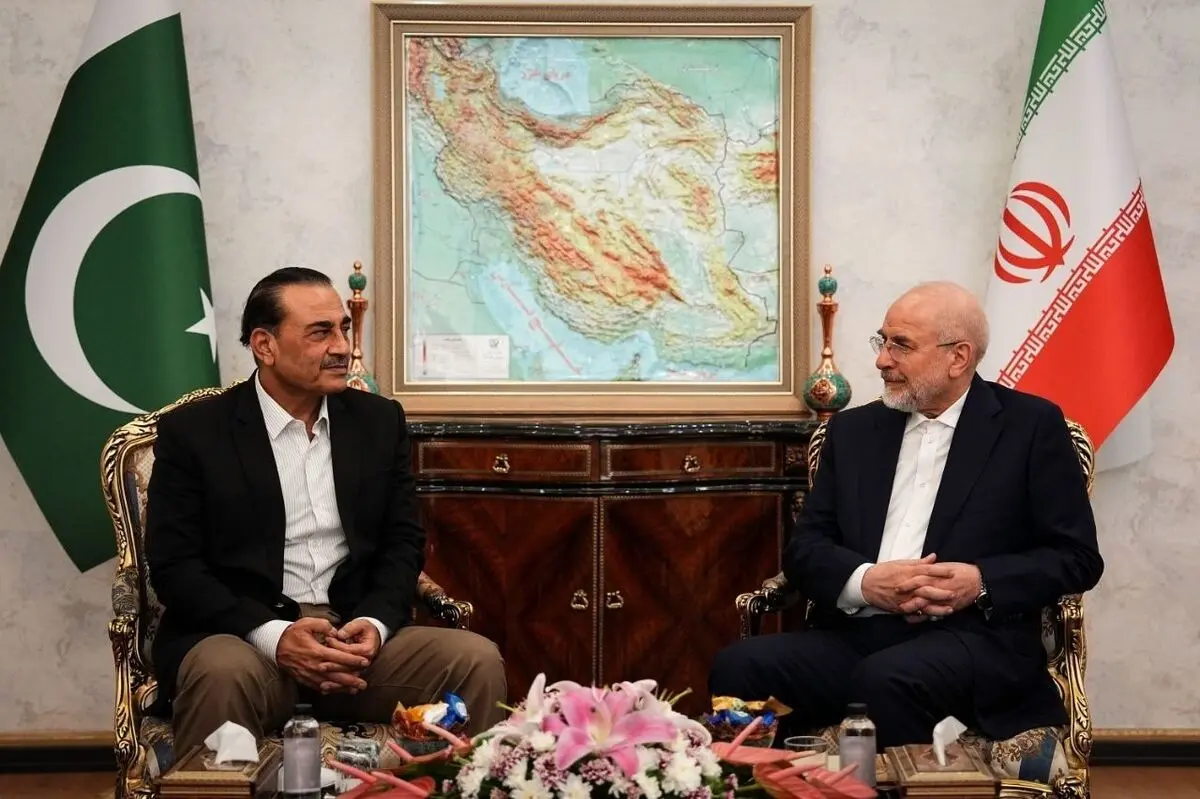  قالیباف در دیدار عاصم منیر: ما پیگیر اجرای شروط یادداشت تفاهم هستیم 